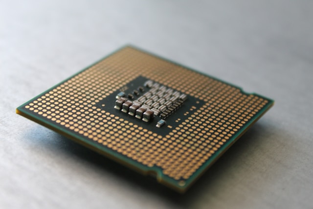 CPU